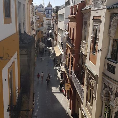 Las Llaves Del Salvador Sevilla Eksteriør bilde